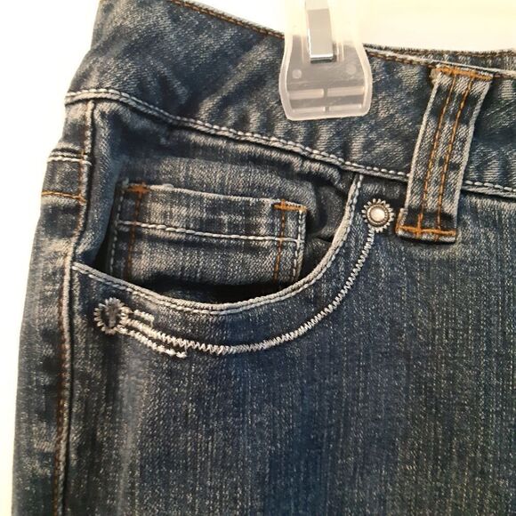Contemporary Fit Wide Leg High Rise Jeans - Picture 3 of 9
